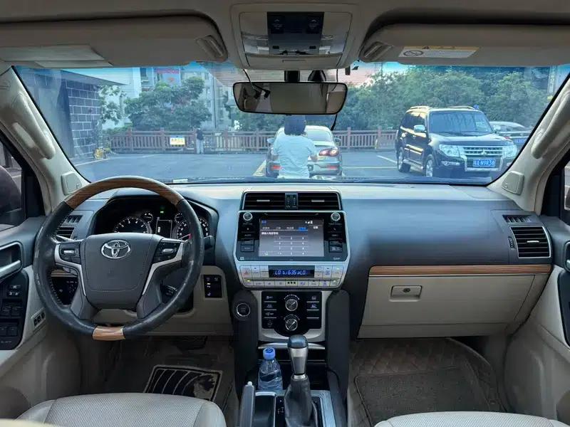 2018 Prado 3.5L Automatic VX NAVI — миниатюра 9