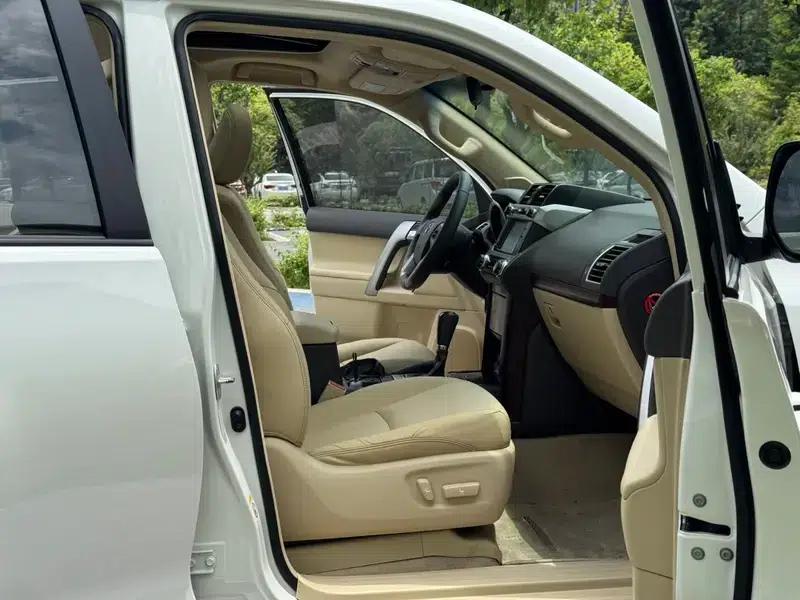 2016 Prado 3.5L Automatic TX — миниатюра 19