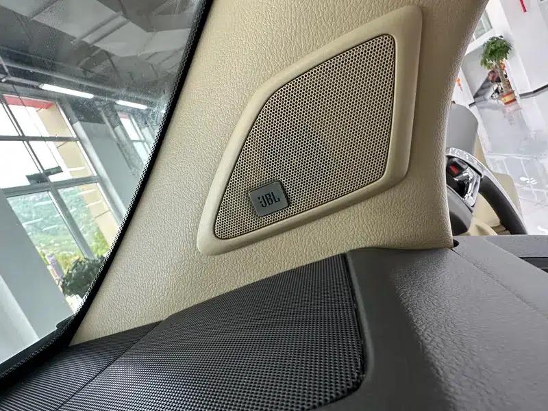 2016 Prado 3.5L Automatic VX NAVI — миниатюра 13