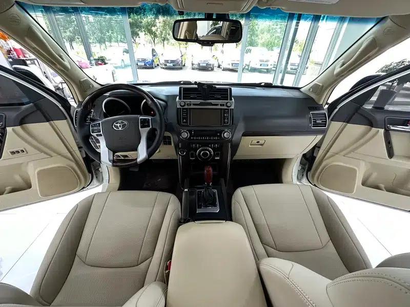 2016 Prado 3.5L Automatic VX NAVI — миниатюра 19