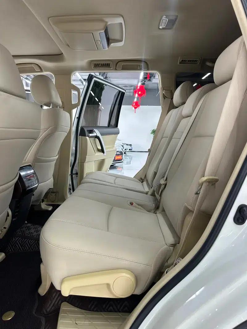 2016 Prado 3.5L Automatic VX NAVI — миниатюра 25