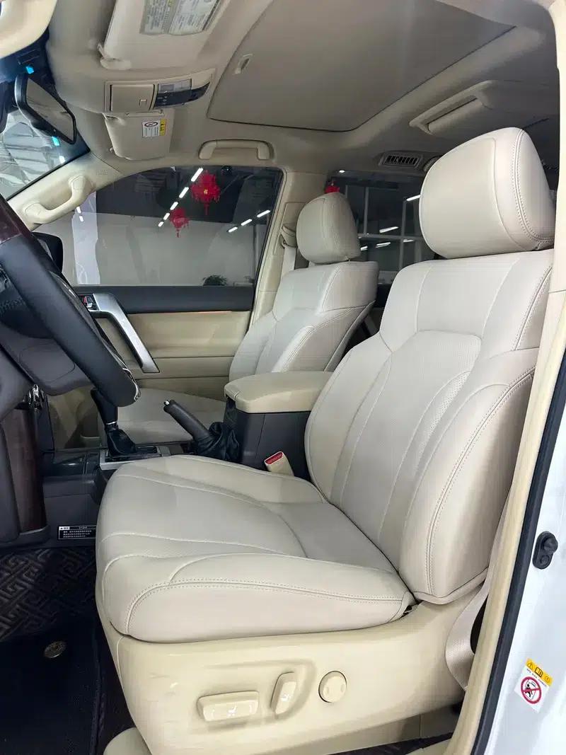 2016 Prado 3.5L Automatic VX NAVI — миниатюра 29