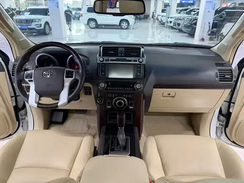 2014 Prado 4.0L Automatic VX — миниатюра 13