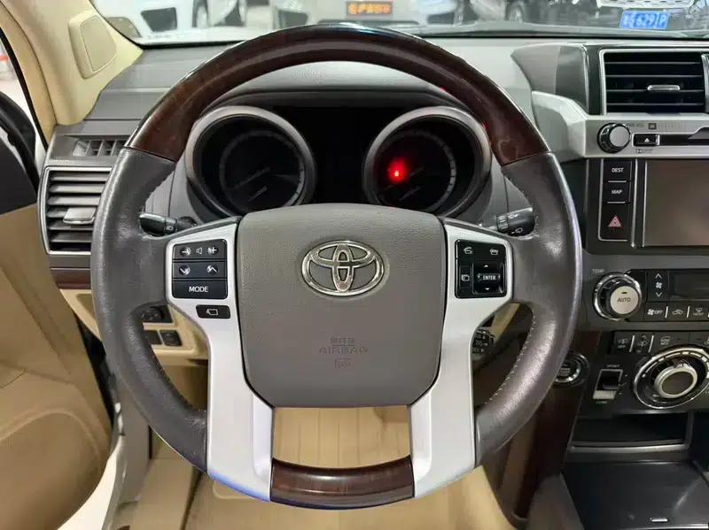 2014 Prado 4.0L Automatic VX — миниатюра 14