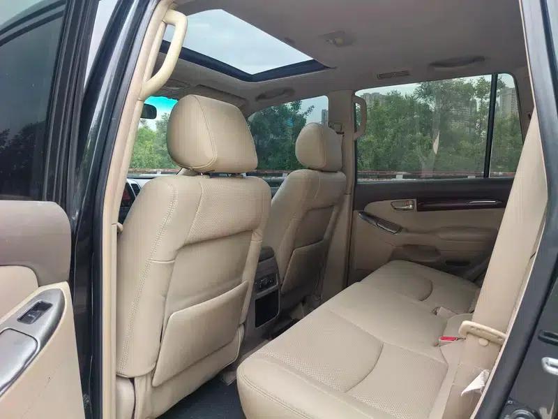 2006 Prado 4.0L Automatic VX — миниатюра 9