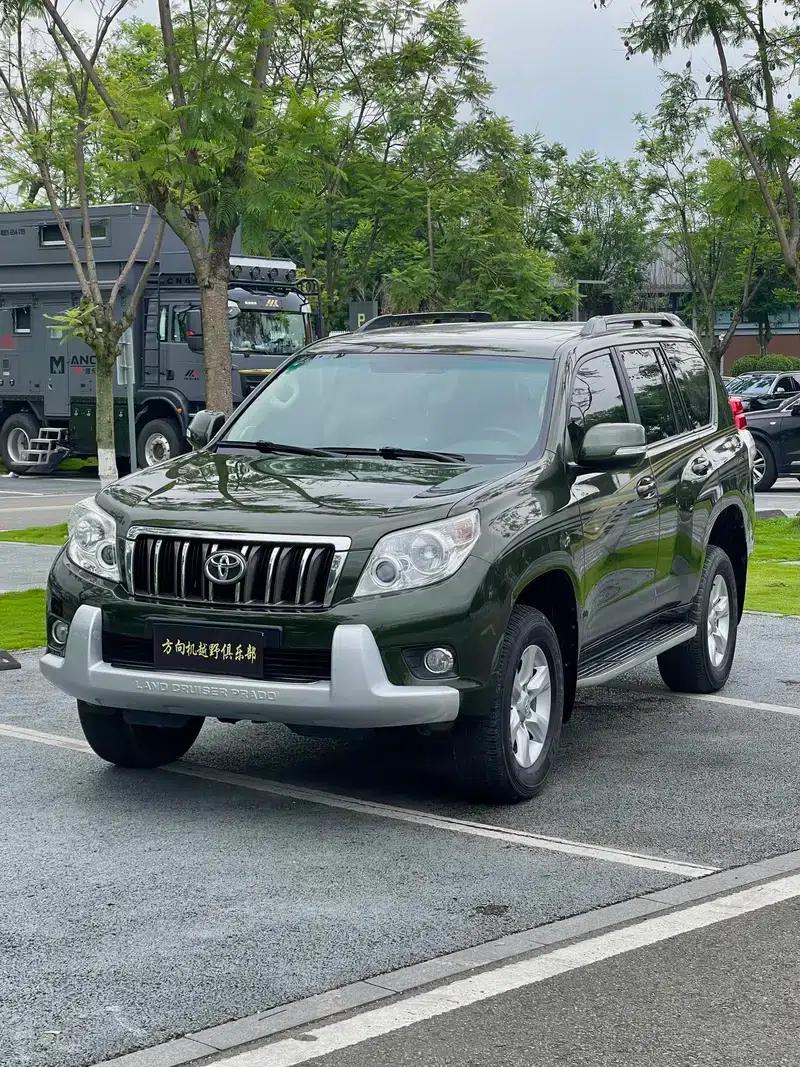 2010 Prado 4.0L Automatic TX-L — миниатюра 1