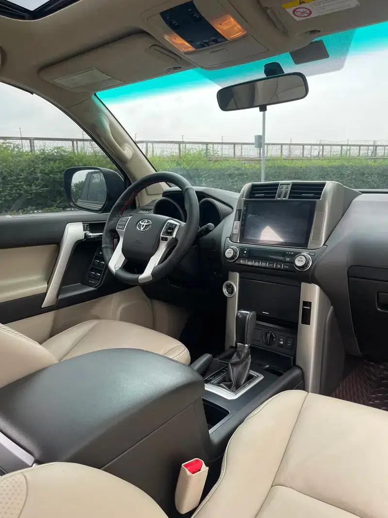 2010 Prado 4.0L Automatic TX-L — миниатюра 6