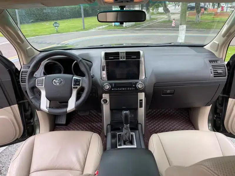 2010 Prado 4.0L Automatic TX-L — миниатюра 8