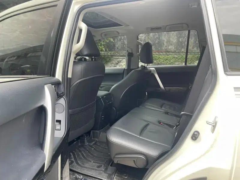 2016 Prado 2.7L Automatic Luxury Edition — миниатюра 27