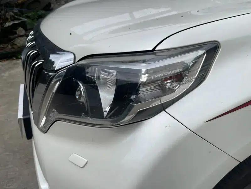 2016 Prado 2.7L Automatic Luxury Edition — миниатюра 8