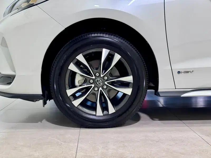 2024 Grevia Intelligent Hybrid Dual Engine 2.5L Two-Wheel Drive Luxury Edition — миниатюра 11