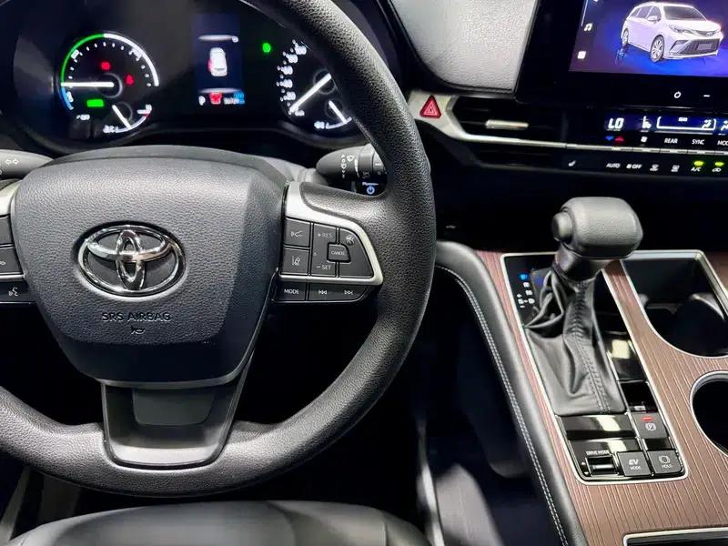 2024 Grevia Intelligent Hybrid Dual Engine 2.5L Two-Wheel Drive Luxury Edition — миниатюра 14