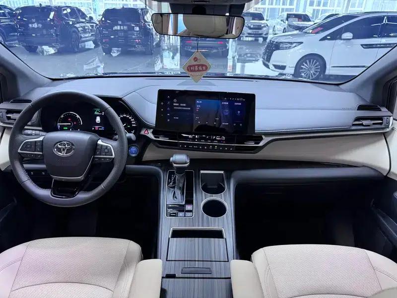 2023 Grevia Intelligent Hybrid Dual Engine 2.5L Premium VIP — миниатюра 8
