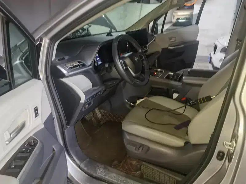 2023 Grevia Intelligent Hybrid Dual Engine 2.5L Premium PLUS — миниатюра 10