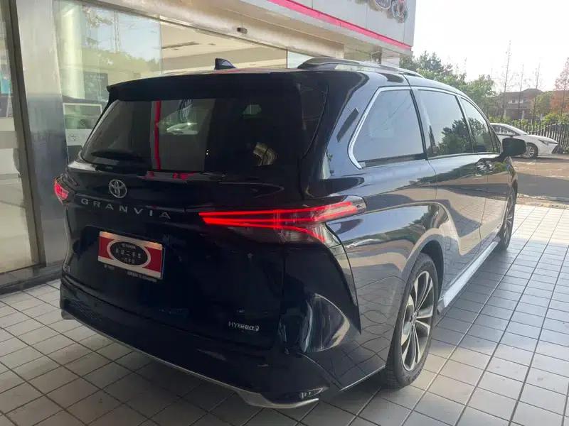 2023 Grevia Intelligent Hybrid Dual Engine 2.5L Premium VIP — миниатюра 4