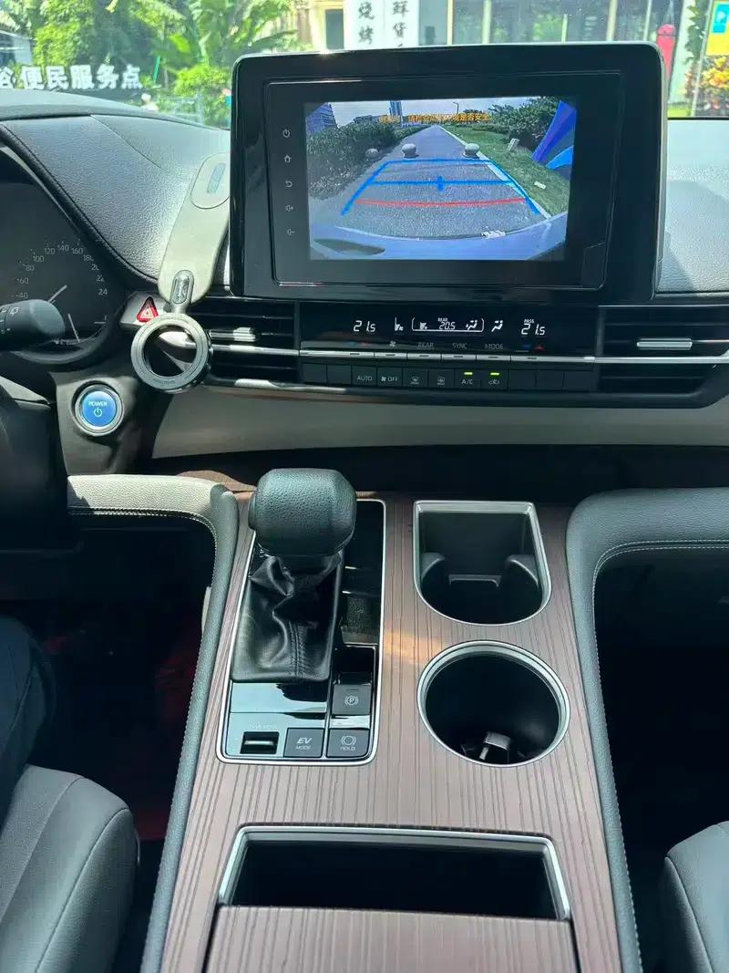 2023 Grevia Intelligent Hybrid Dual Engine 2.5L Comfort Edition — миниатюра 12