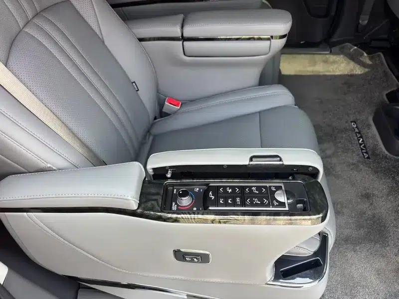 2023 Grevia Intelligent Hybrid Dual Engine 2.5L Comfort Edition — миниатюра 9