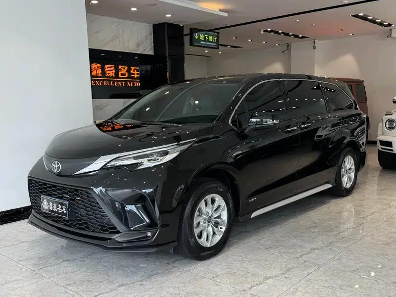 2024 Grevia Intelligent Hybrid Dual Engine 2.5L Two-Wheel Drive Comfort Edition — миниатюра 1