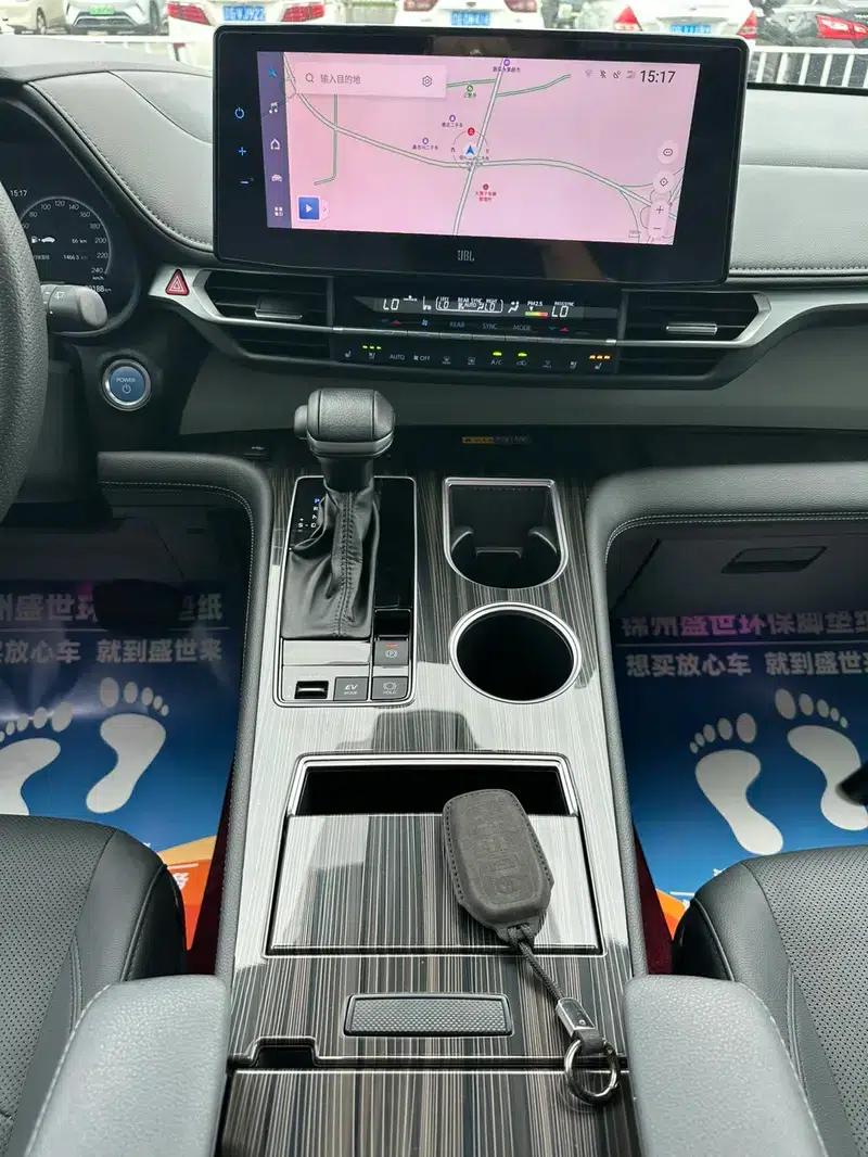2022 Grevia 2.5L Hybrid Flagship Edition — миниатюра 11