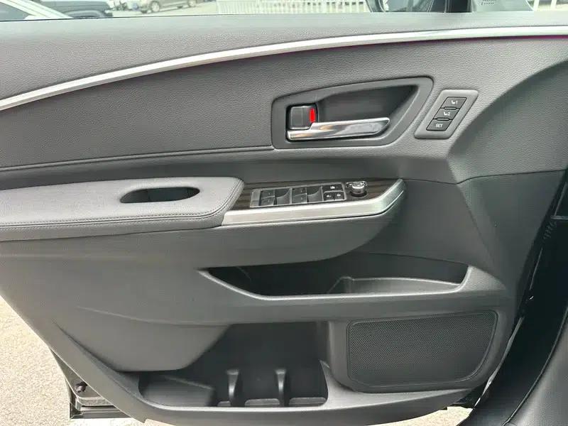 2022 Grevia 2.5L Hybrid Flagship Edition — миниатюра 16