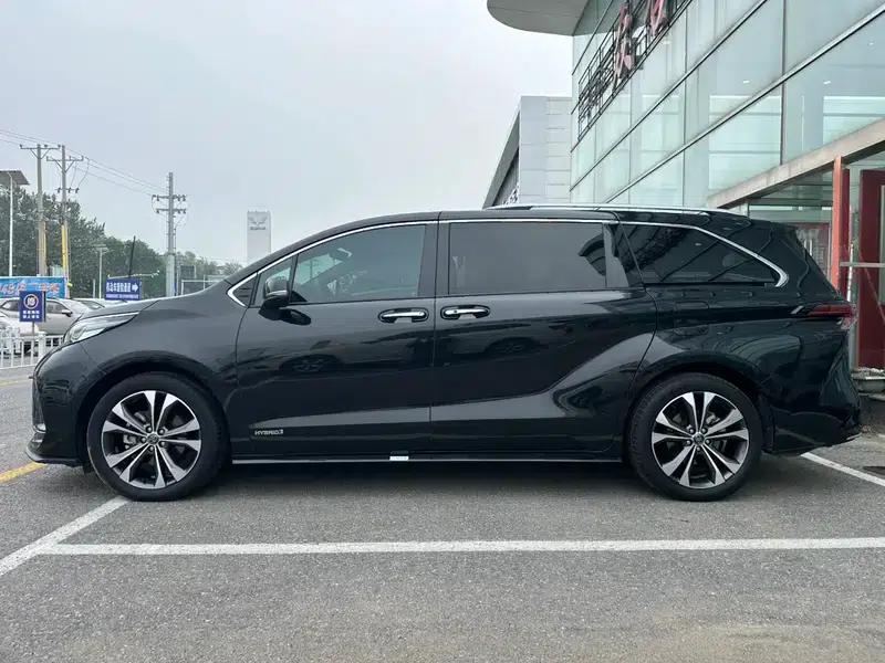 2022 Grevia 2.5L Hybrid Flagship Edition — миниатюра 4