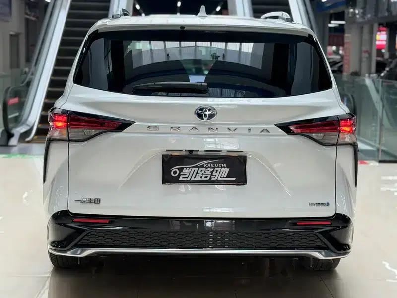 2023 Grevia Intelligent Hybrid Dual Engine 2.5L Luxury Edition — миниатюра 5