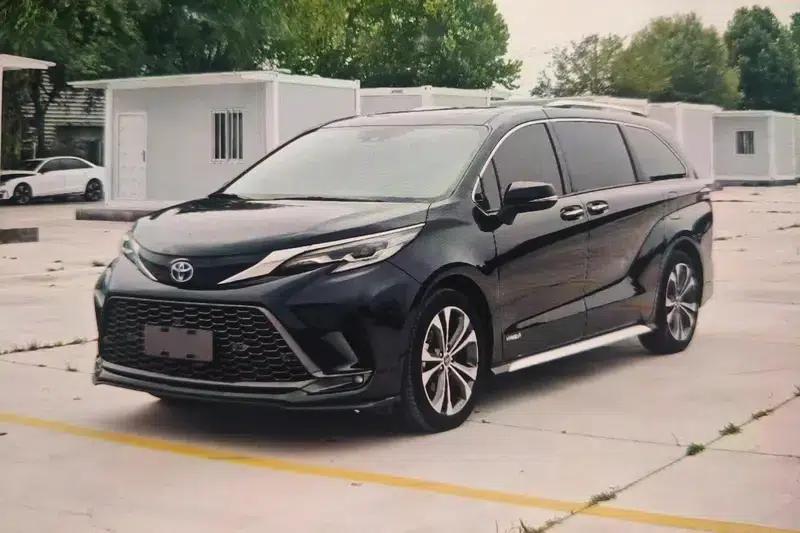 2023 Grevia Intelligent Hybrid Dual Engine 2.5L Premium PLUS — миниатюра 1
