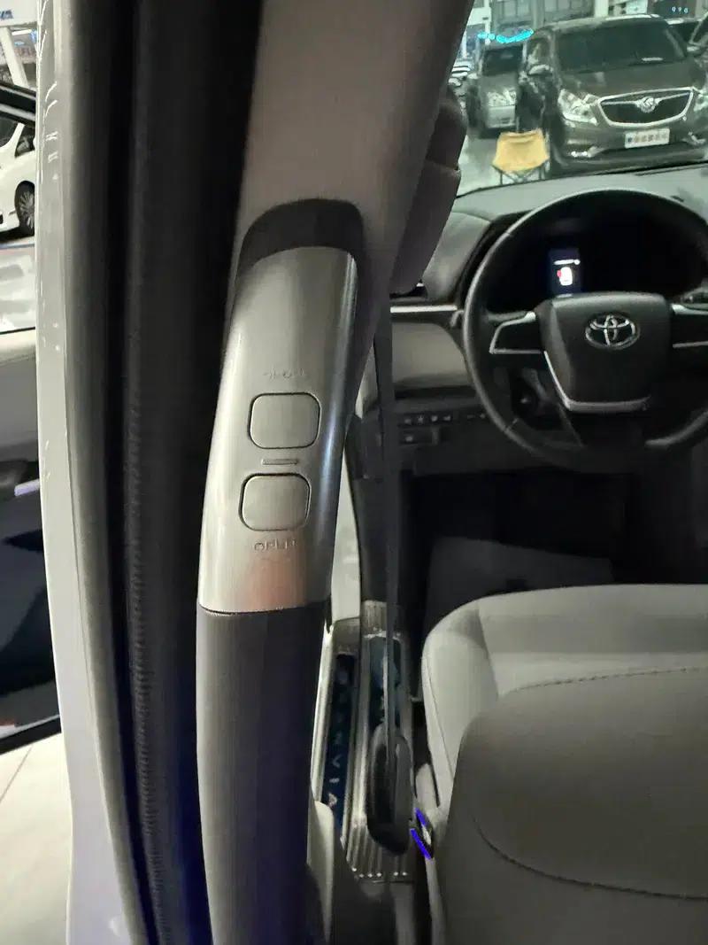 2024 Grevia Intelligent Hybrid Dual Engine 2.5L Two-Wheel Drive Comfort Edition — миниатюра 9