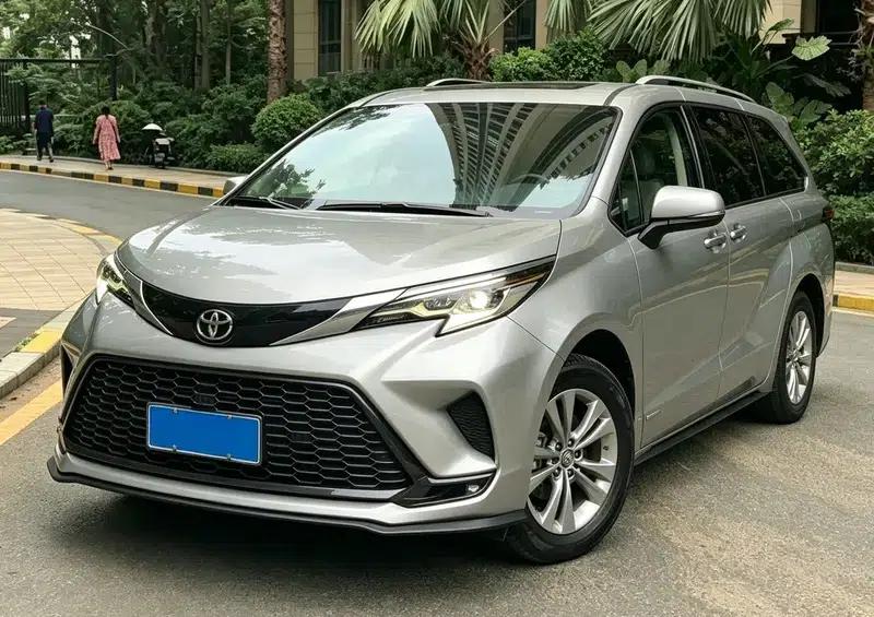2024 Grevia Intelligent Hybrid Dual Engine 2.5L Two-Wheel Drive Premium ULTRA Edition — миниатюра 1