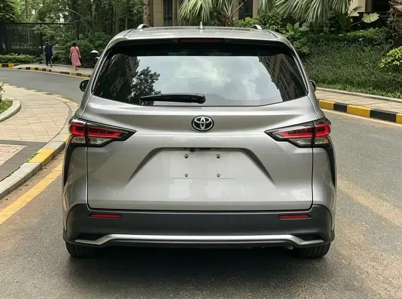 2024 Grevia Intelligent Hybrid Dual Engine 2.5L Two-Wheel Drive Premium ULTRA Edition — миниатюра 5