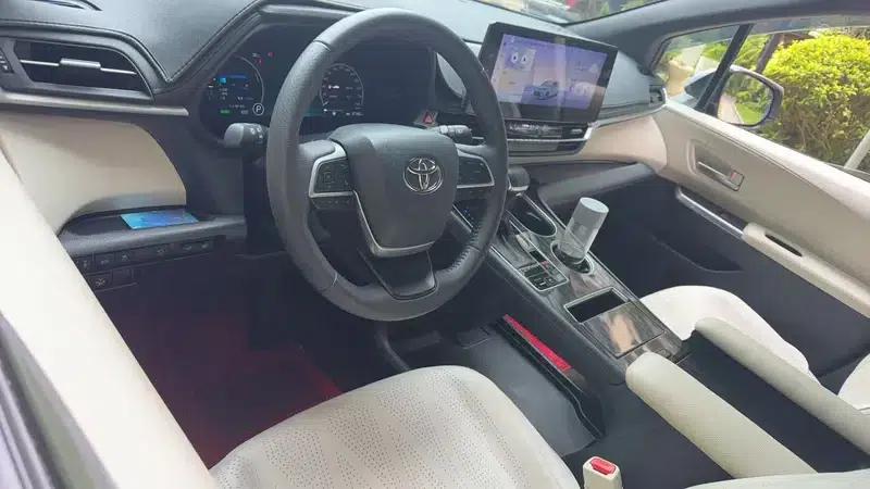 2024 Grevia Intelligent Hybrid Dual Engine 2.5L Two-Wheel Drive Premium ULTRA Edition — миниатюра 8