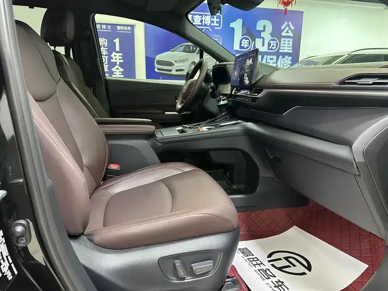 2026 Grevia Intelligent Hybrid Dual Engine 2.5L AWD Premium MAX Edition — миниатюра 22