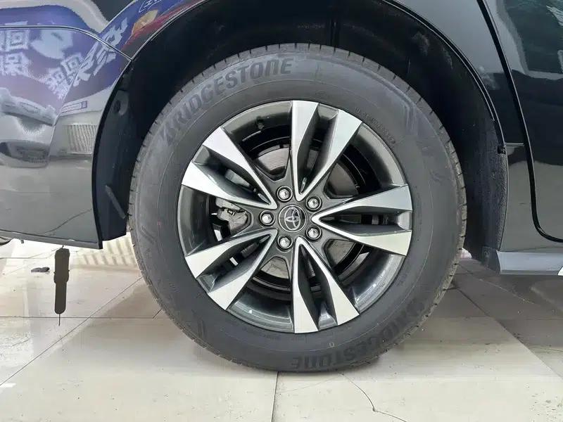 2026 Grevia Intelligent Hybrid Dual Engine 2.5L AWD Premium MAX Edition — миниатюра 7