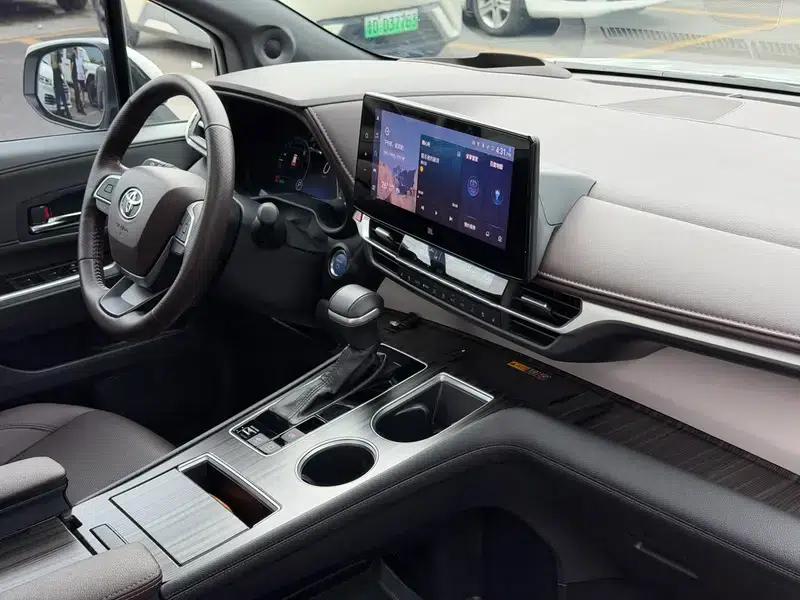2023 Grevia Intelligent Hybrid Dual Engine 2.5L Flagship VIP — миниатюра 13
