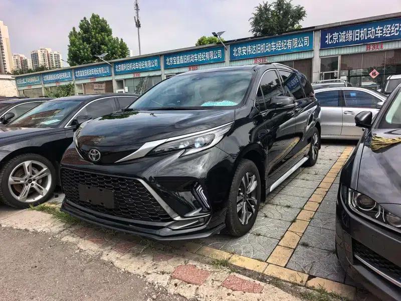 2024 Grevia Intelligent Hybrid Dual Engine 2.5L Two-Wheel Drive Luxury Edition — миниатюра 1