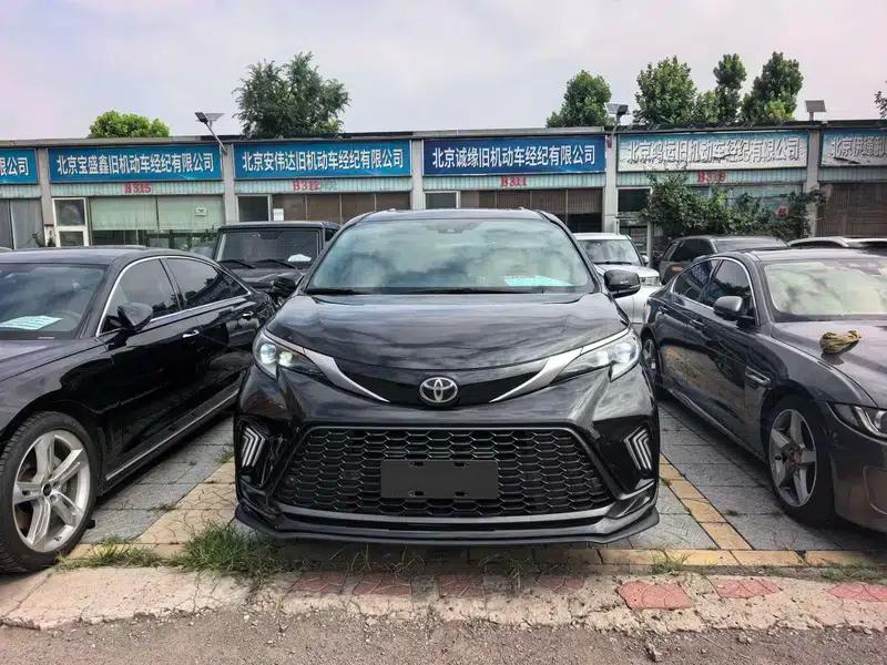 2024 Grevia Intelligent Hybrid Dual Engine 2.5L Two-Wheel Drive Luxury Edition — миниатюра 2