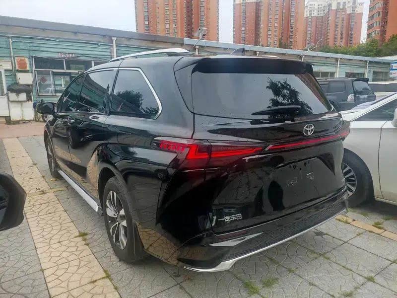 2024 Grevia Intelligent Hybrid Dual Engine 2.5L Two-Wheel Drive Luxury Edition — миниатюра 4