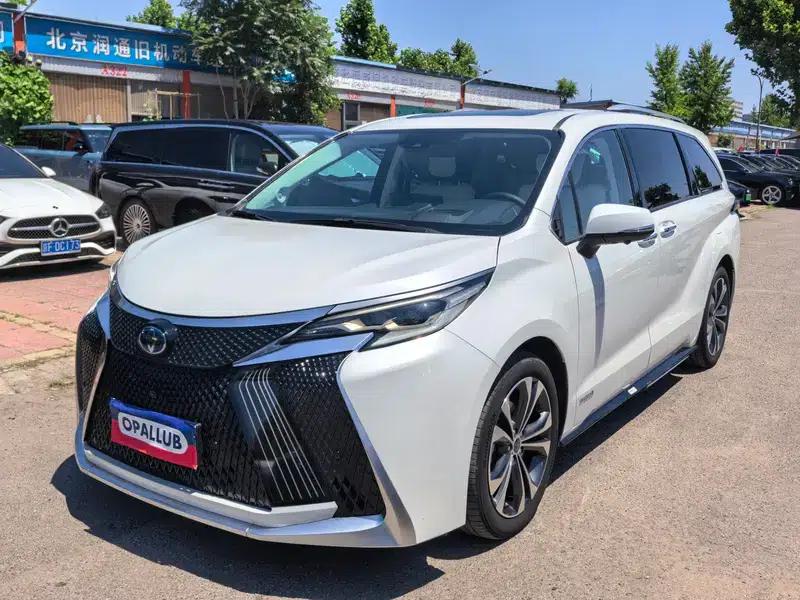 2022 Grevia 2.5L Hybrid Flagship Edition — миниатюра 1