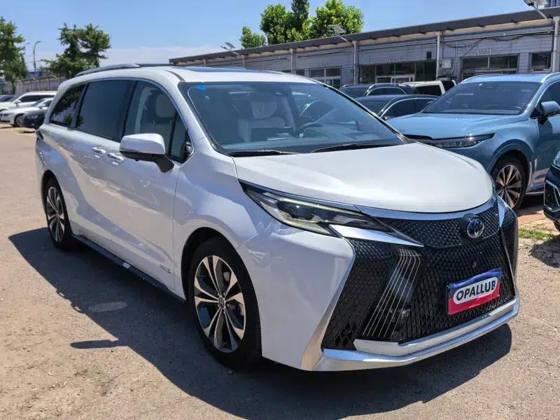2022 Grevia 2.5L Hybrid Flagship Edition — миниатюра 3