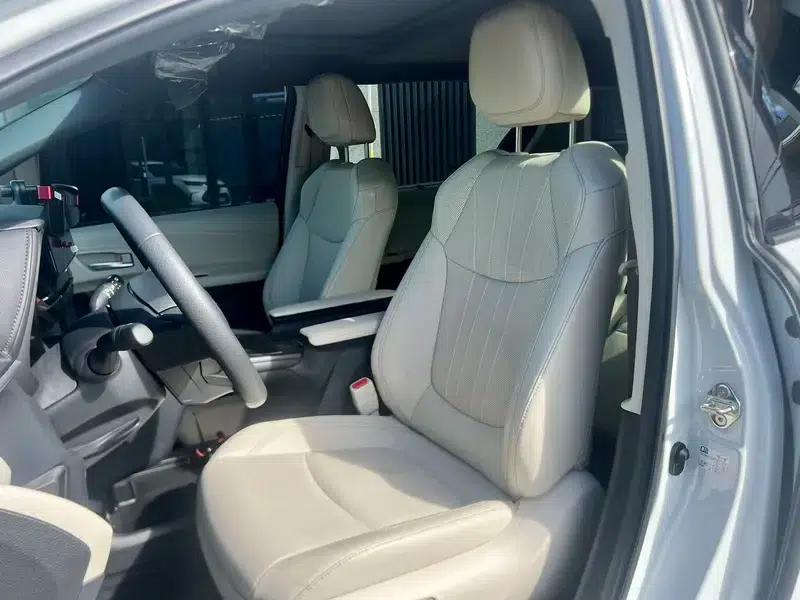 2024 Grevia Intelligent Hybrid Dual Engine 2.5L Two-Wheel Drive Premium ULTRA Edition — миниатюра 11