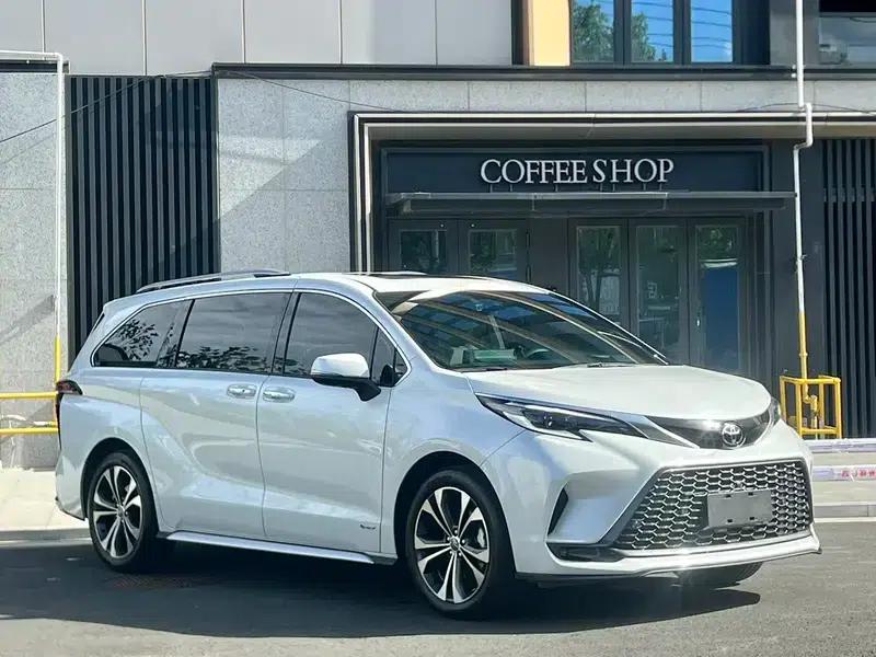 2024 Grevia Intelligent Hybrid Dual Engine 2.5L Two-Wheel Drive Premium ULTRA Edition — миниатюра 3