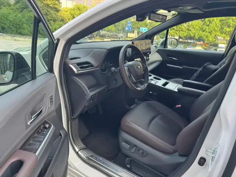 2023 Grevia Intelligent Hybrid Dual Engine 2.5L Flagship VIP — миниатюра 8