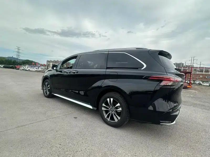 2026 Grevia Intelligent Hybrid Dual Engine 2.5L AWD Premium PLUS Edition — миниатюра 3