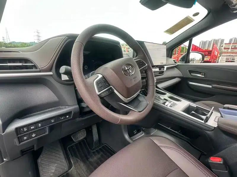2026 Grevia Intelligent Hybrid Dual Engine 2.5L AWD Premium PLUS Edition — миниатюра 6