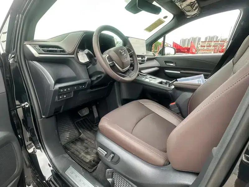 2026 Grevia Intelligent Hybrid Dual Engine 2.5L AWD Premium PLUS Edition — миниатюра 7