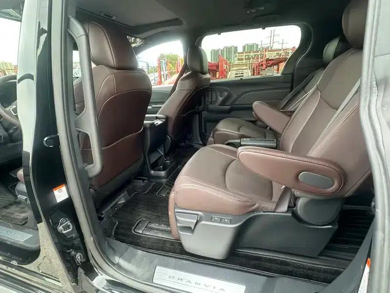 2026 Grevia Intelligent Hybrid Dual Engine 2.5L AWD Premium PLUS Edition — миниатюра 8