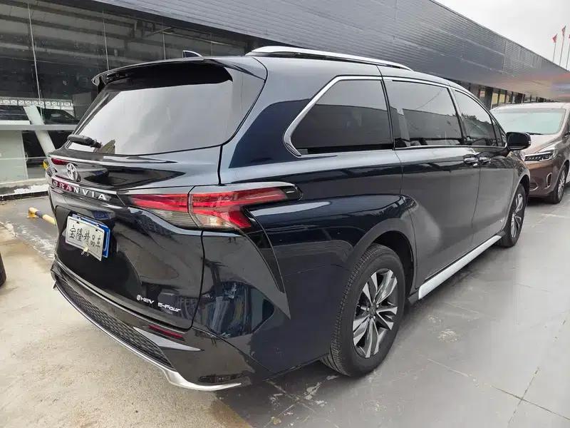 2024 Grevia Intelligent Hybrid Dual Engine 2.5L AWD Premium PLUS Edition — миниатюра 3