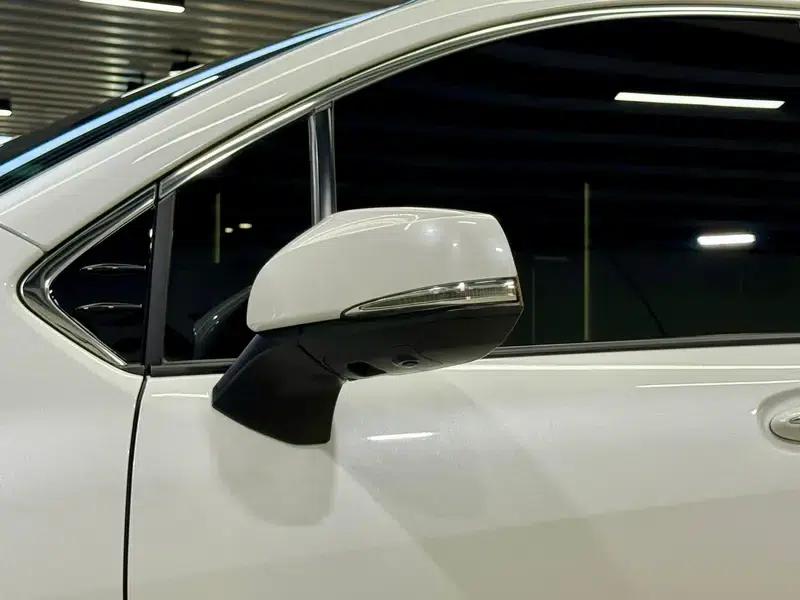 2023 Grevia Intelligent Hybrid Dual Engine 2.5L Premium PLUS — миниатюра 11