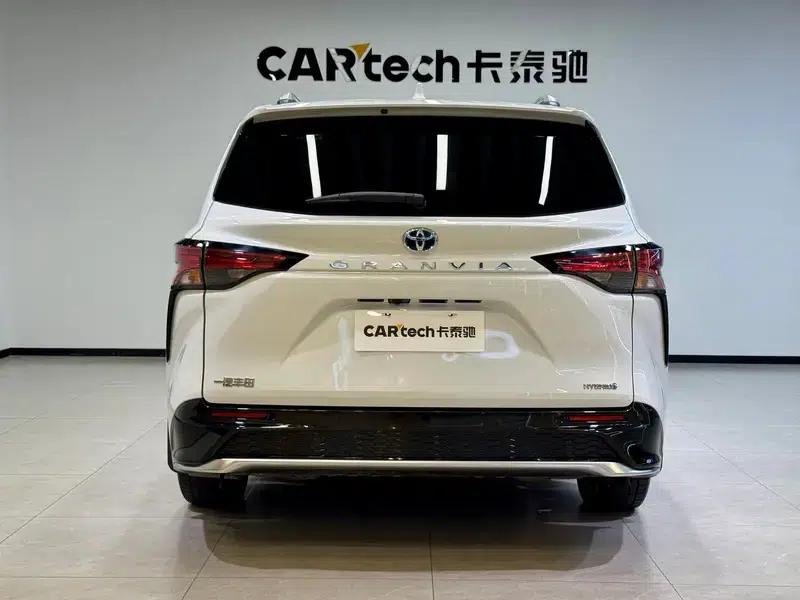 2023 Grevia Intelligent Hybrid Dual Engine 2.5L Premium PLUS — миниатюра 6