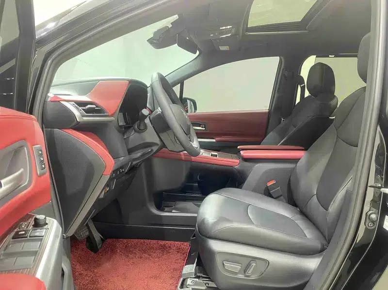 2024 Grevia Intelligent Hybrid Dual Engine 2.5L AWD Premium PLUS Edition — миниатюра 17